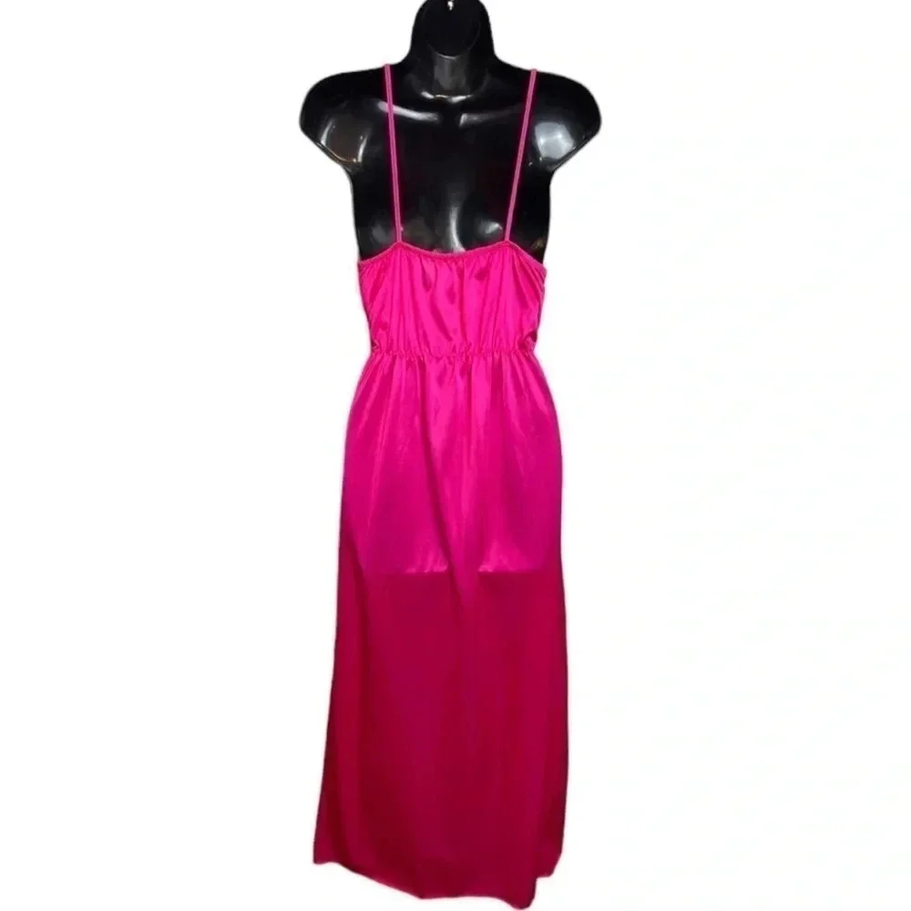 Vintage 1960s Prestige New York 2 pc‎ Nightgown Peignoir Hot Pink USA.